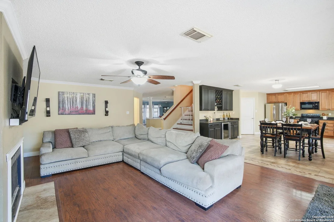 Photo of 3217 Rosewell