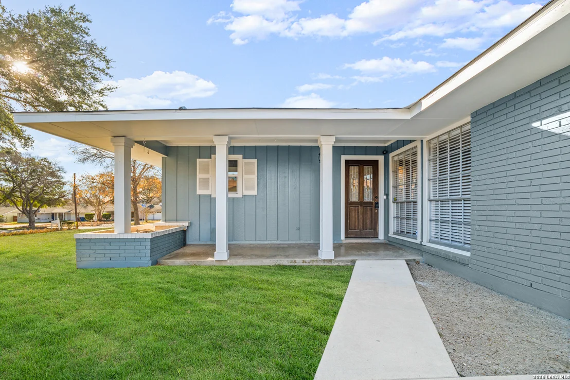 Photo of 4607 Lone Eagle
