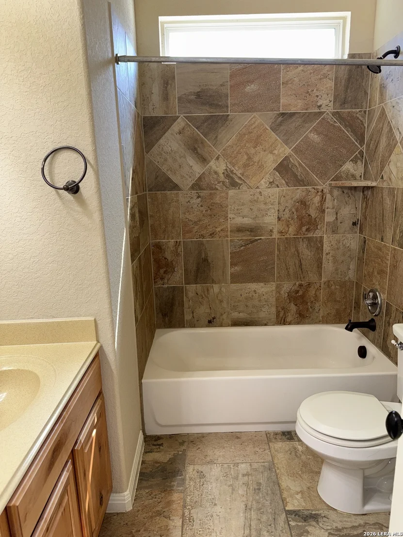 Photo of 9827 Catell