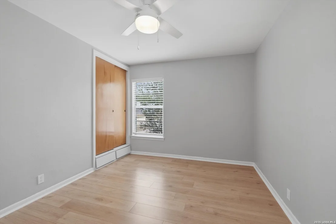 Photo of 1022 Olney Dr