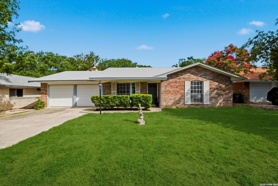 Photo of 3723 Chartwell Dr