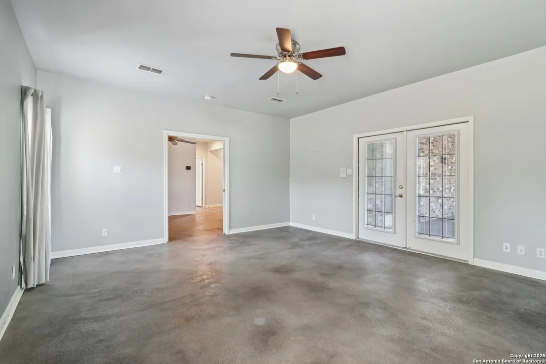 Photo of 2905 Hidden Elm