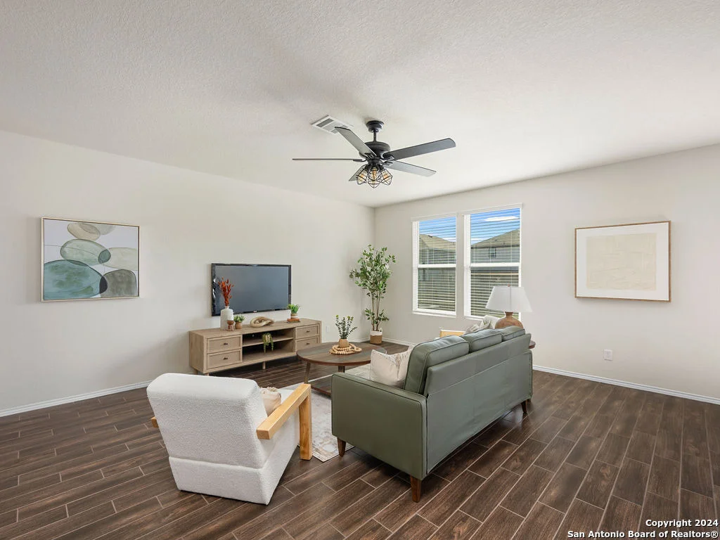 Photo of 868 SWEETGRASS
