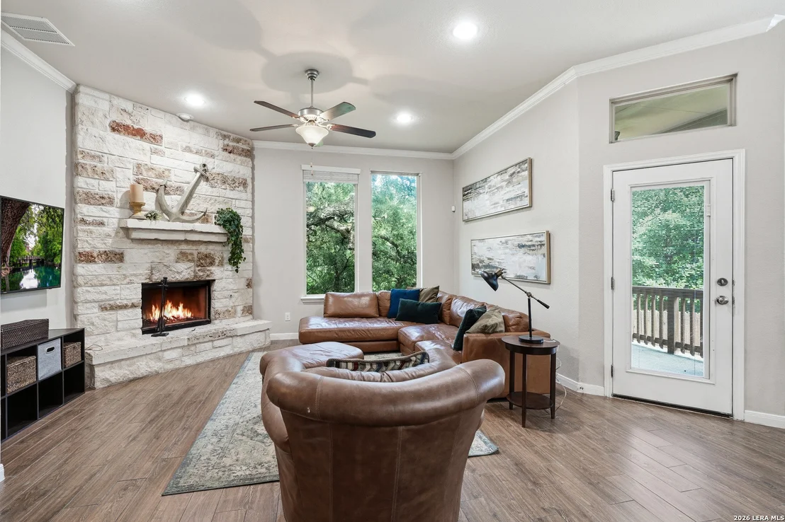 Photo of 21106 Capri Oaks