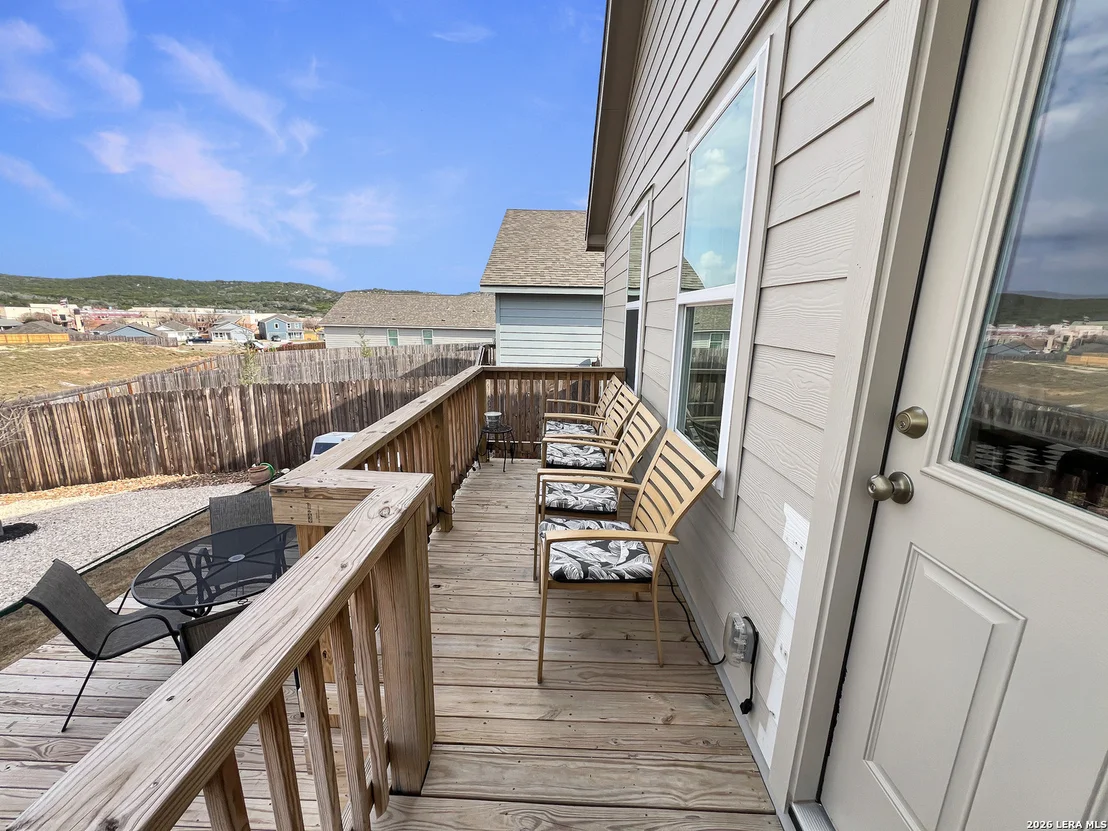 Photo of 1072 Shutter Way