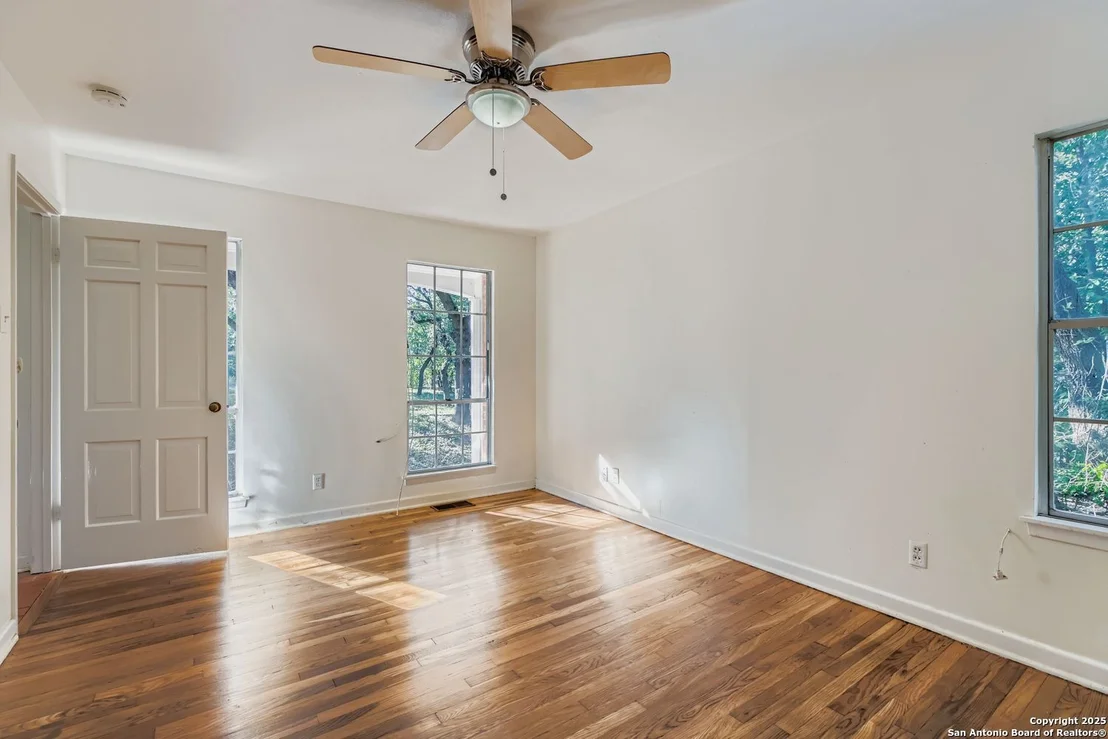 Photo of 17685 Morningside