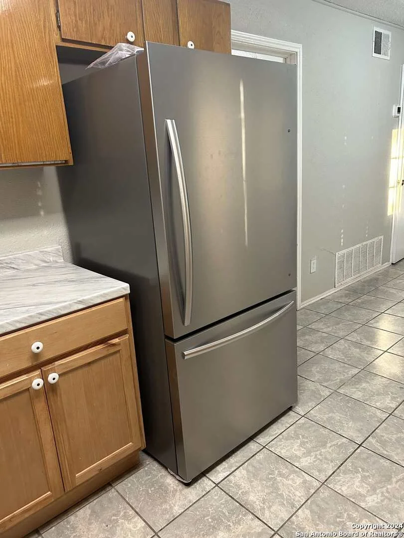 Photo of 7298 PINE BR