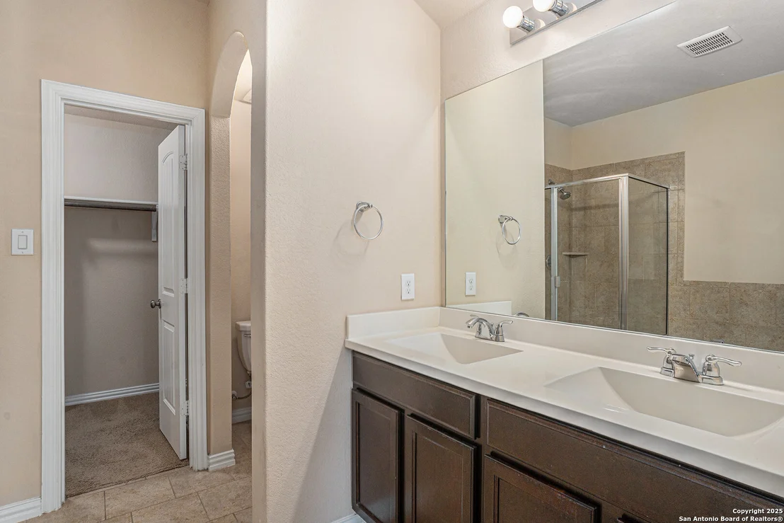 Photo of 466 Meadow Wind
