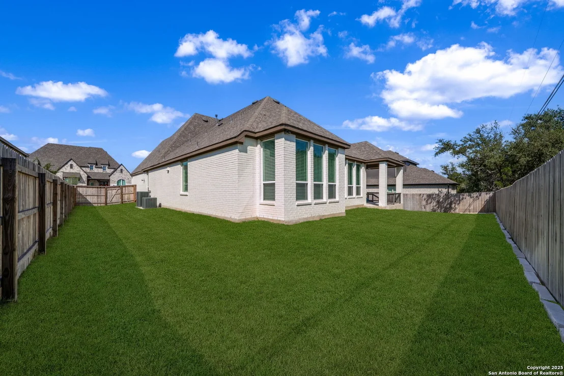 Photo of 8608 Shady Gate