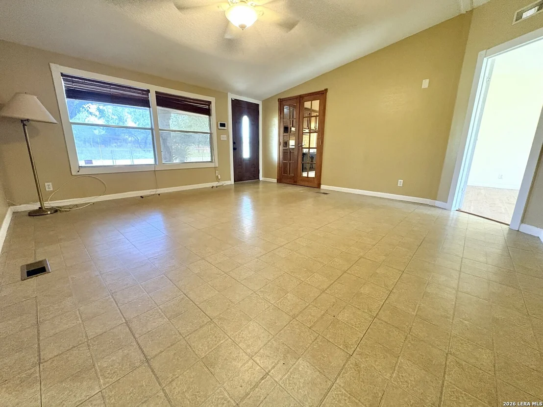 Photo of 42 Mobile Rd