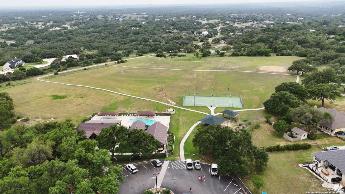 Photo of 725 Winding View