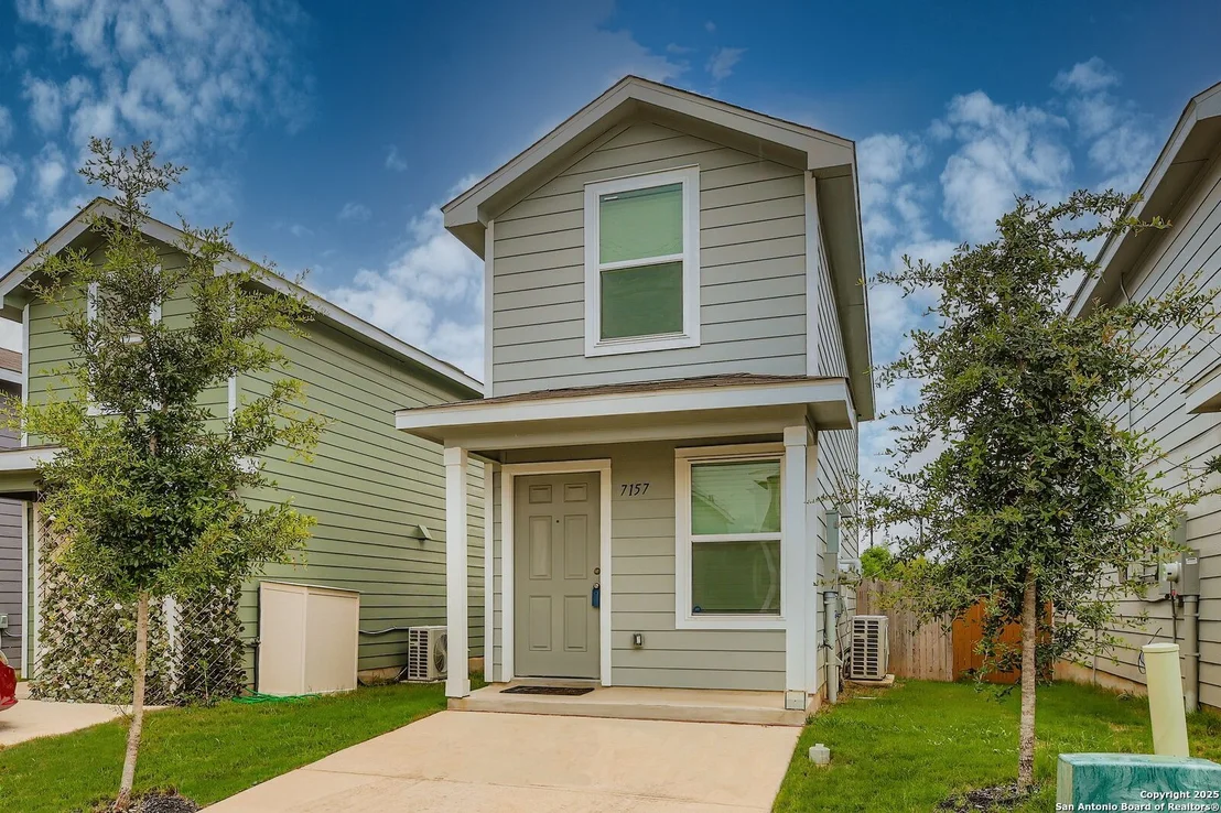Photo of 7157 Elm Cove