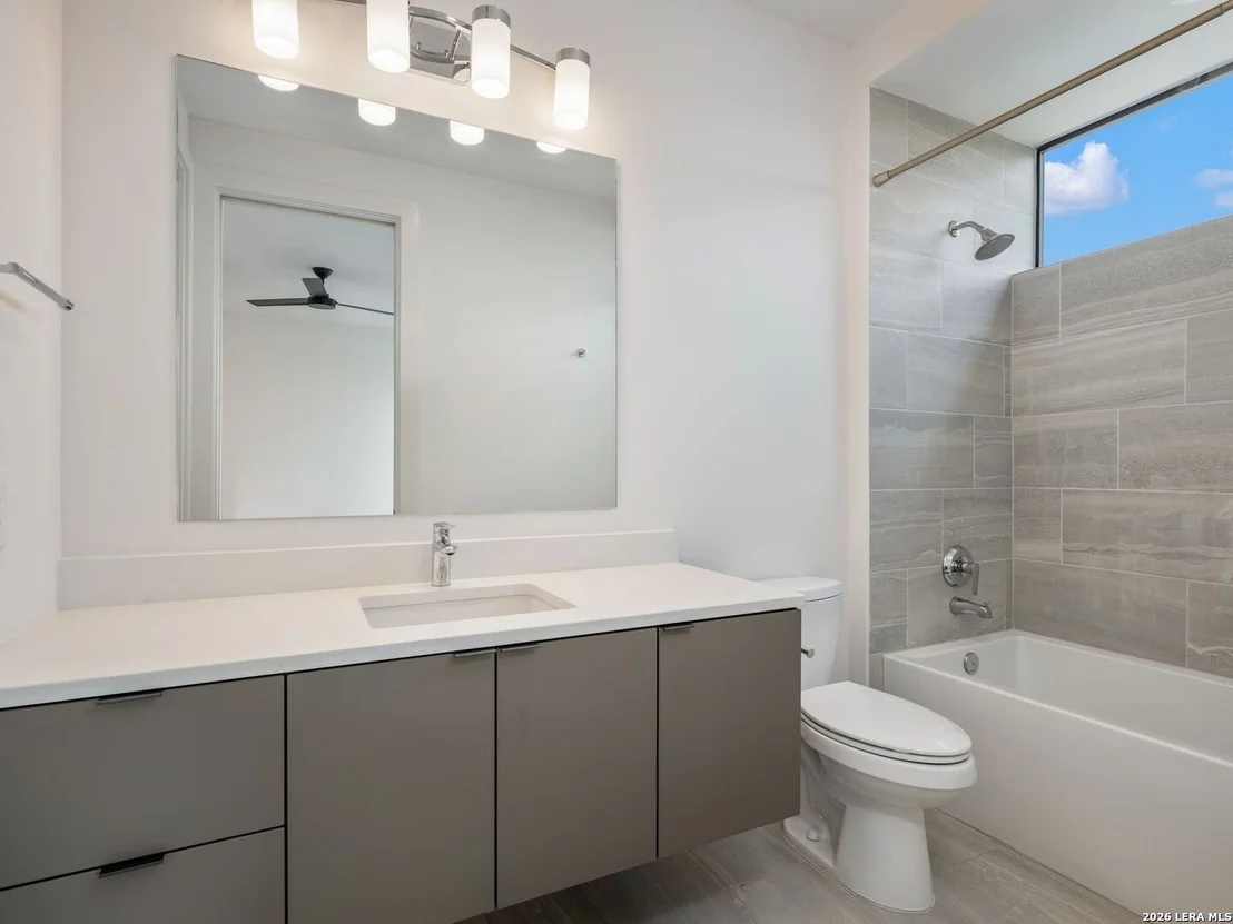 Photo of 211 Wellesley Hill