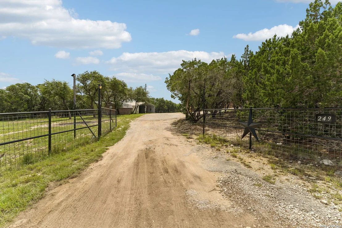 Photo of 249 Lakeridge Loop