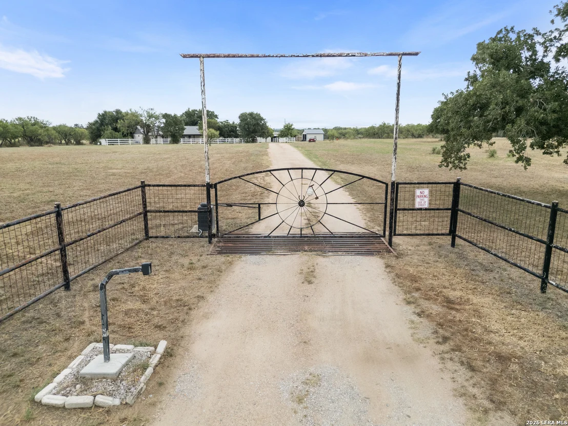 Photo of 2633 County Road 120