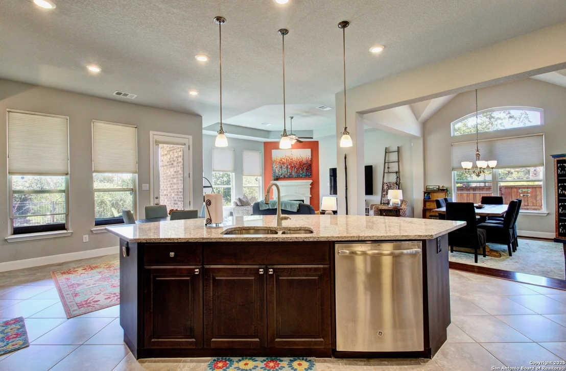 Photo of 3902 Monteverde