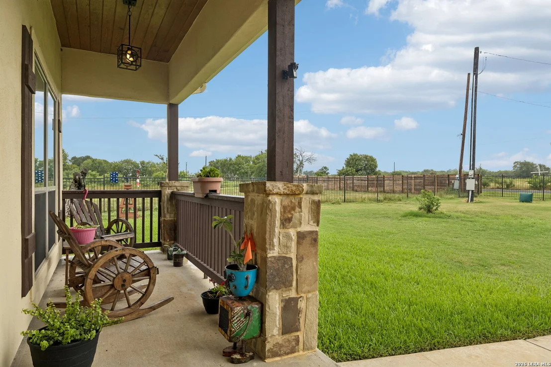 Photo of 9691 Crow Ln