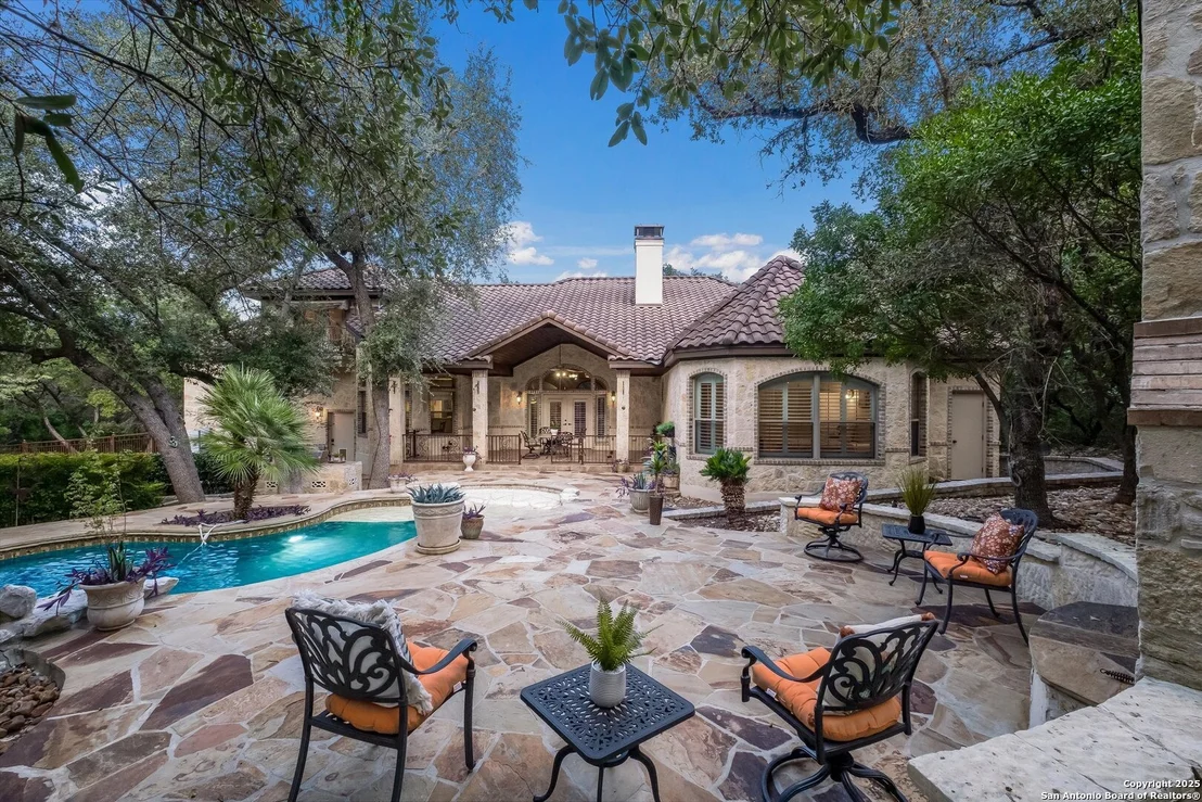Photo of 15271 Chinquapin