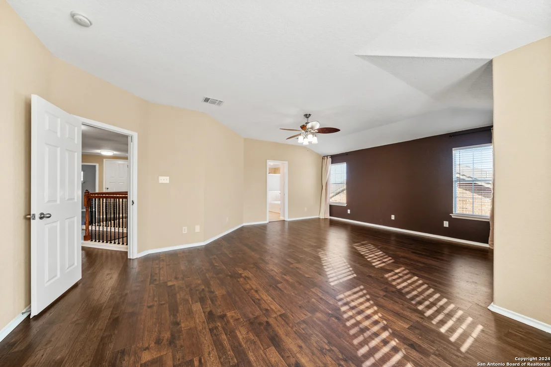 Photo of 321 Town Creek Way