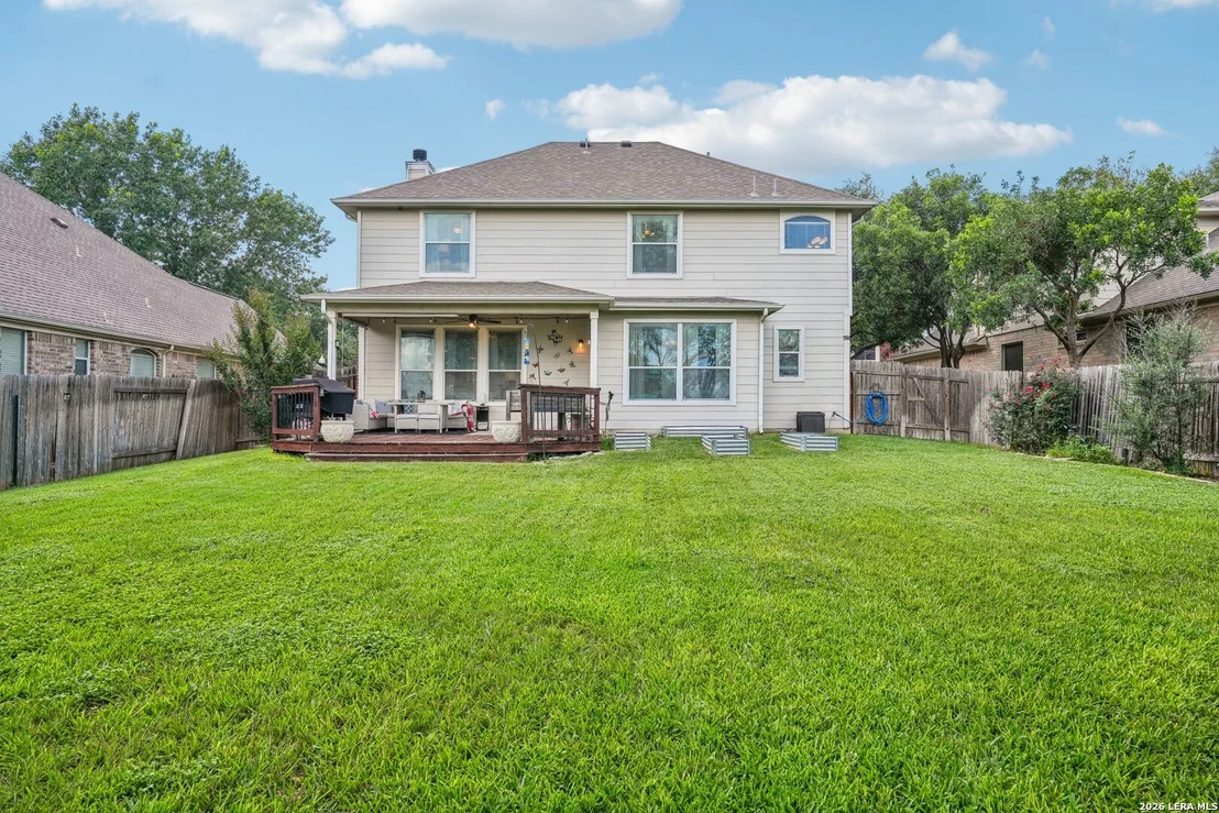 Photo of 990 OAK PARK