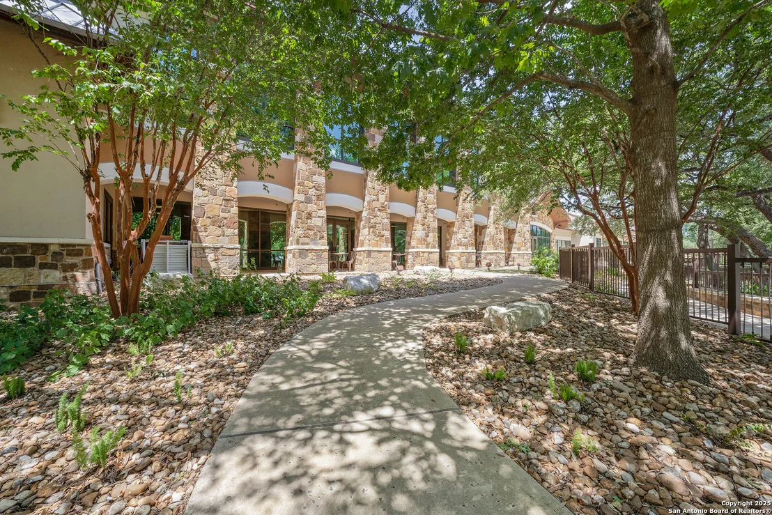 Photo of 12474 MODENA BAY