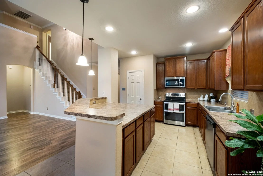 Photo of 414 McKnight Ranch
