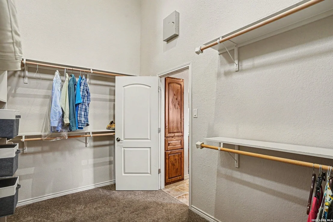 Photo of 233 MEADOWLARK LN