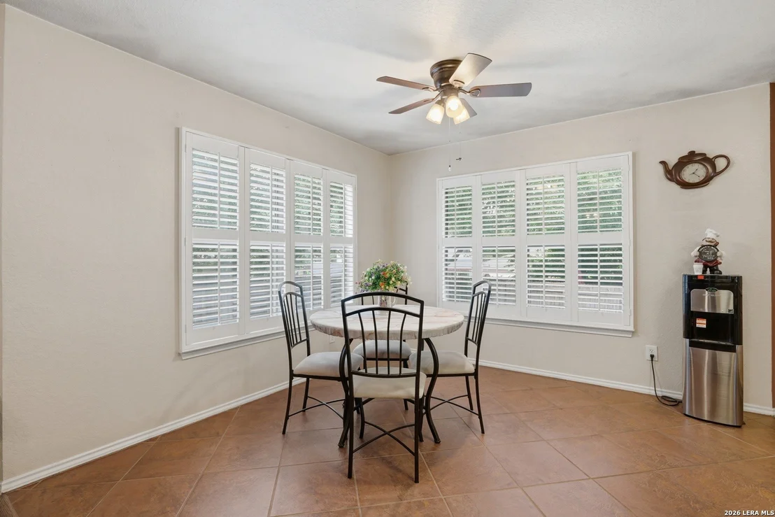 Photo of 121 Springtree Pkwy