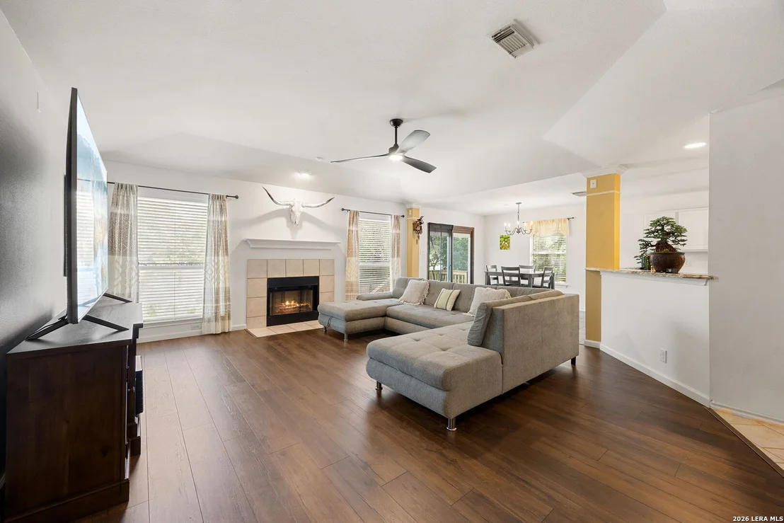 Photo of 5803 ROLLING FOREST DR