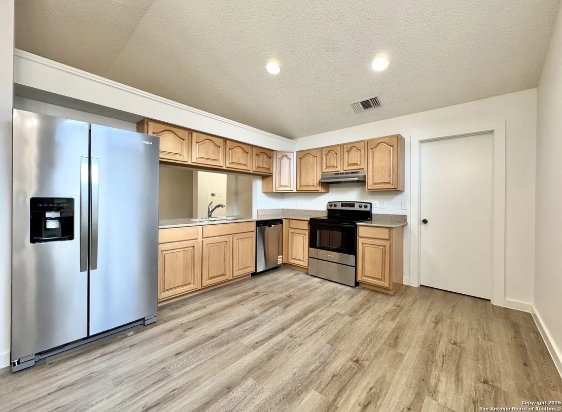Photo of 10358 Rustic Village