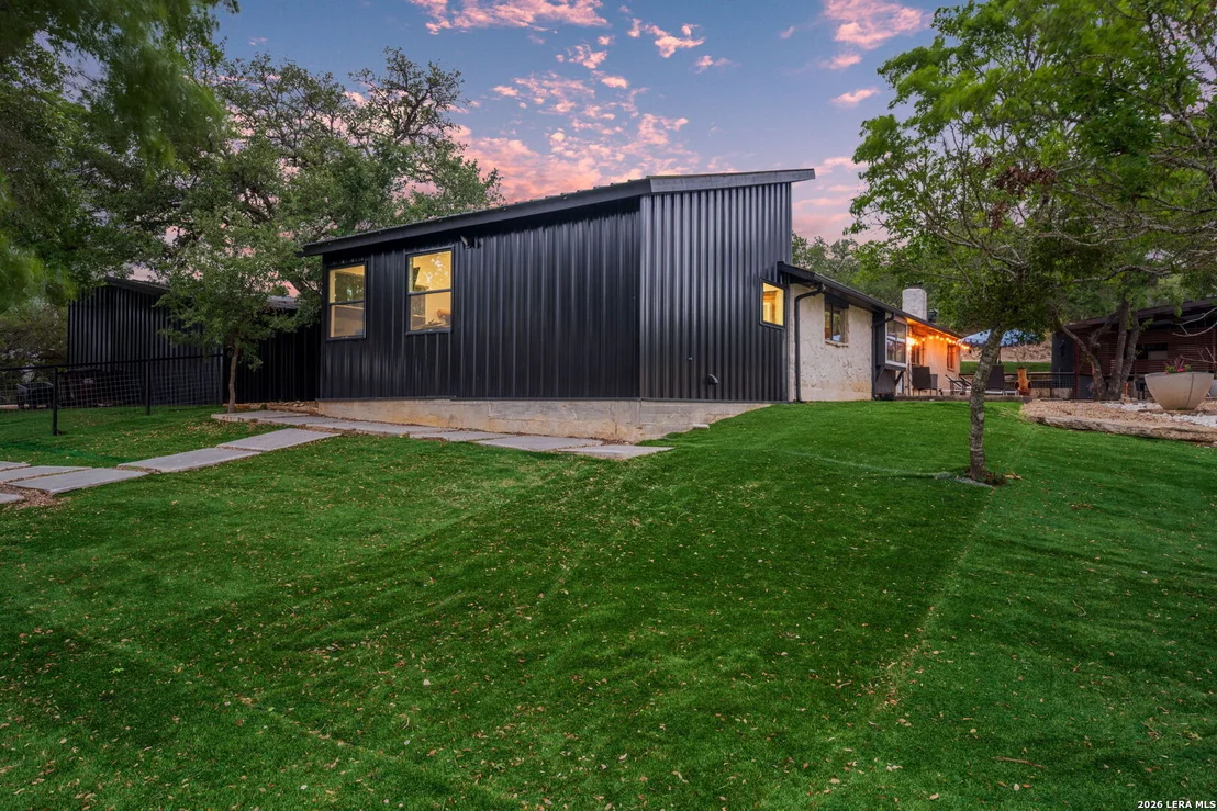 Photo of 101 Candy Ln