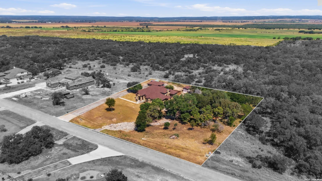 Photo of 1357 PRIVATE ROAD 3702