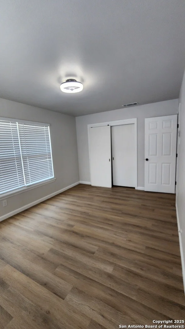 Photo of 111 belfast