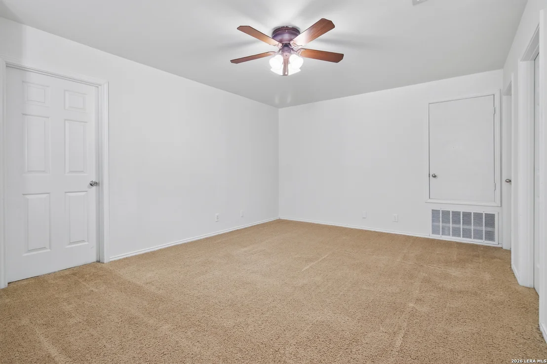 Photo of 327 Cedron Chase