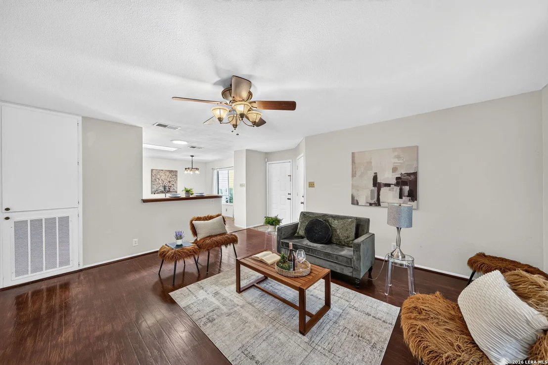 Photo of 7359 CLIPPER OAK DR