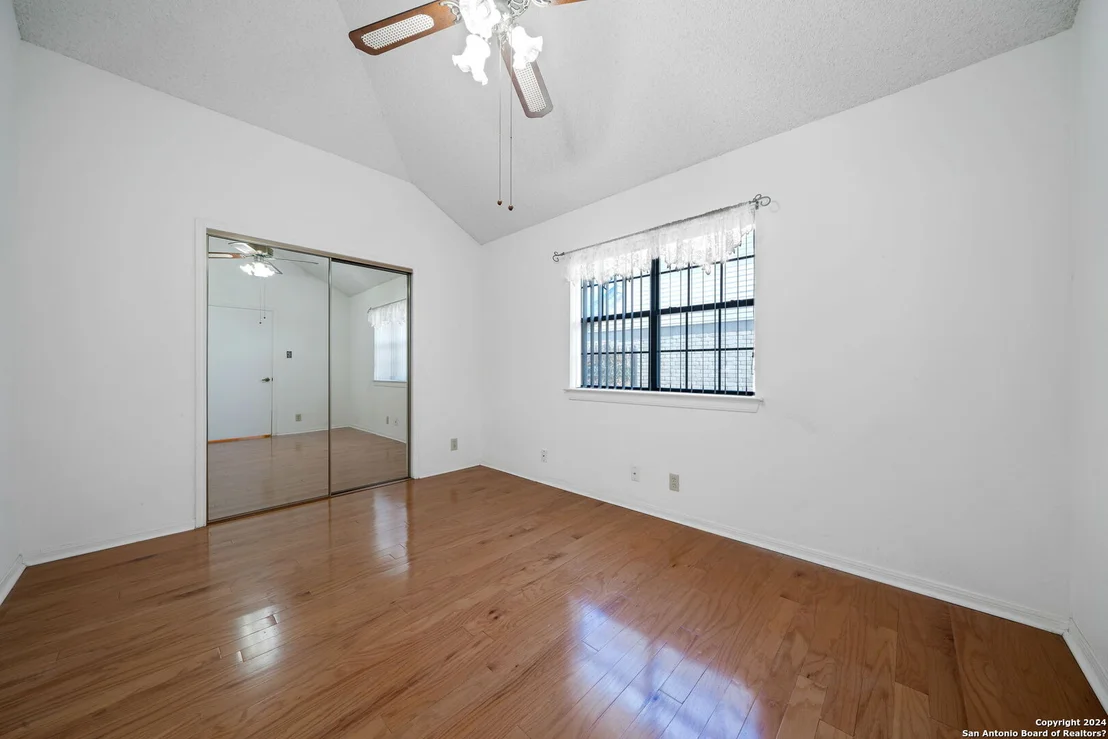 Photo of 5730 SPRING WATCH