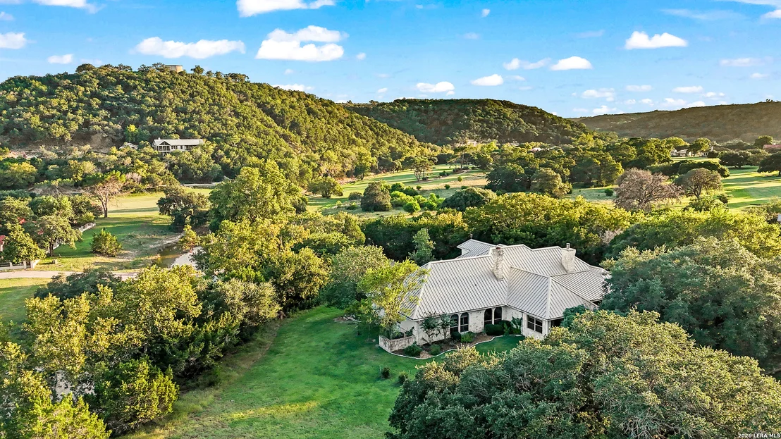 Photo of 111 White Tail Dr