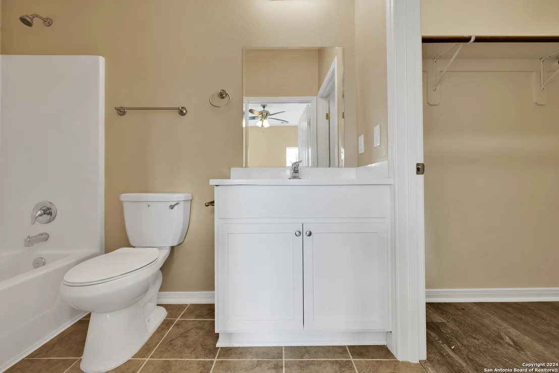 Photo of 506 PRECIOUS DR