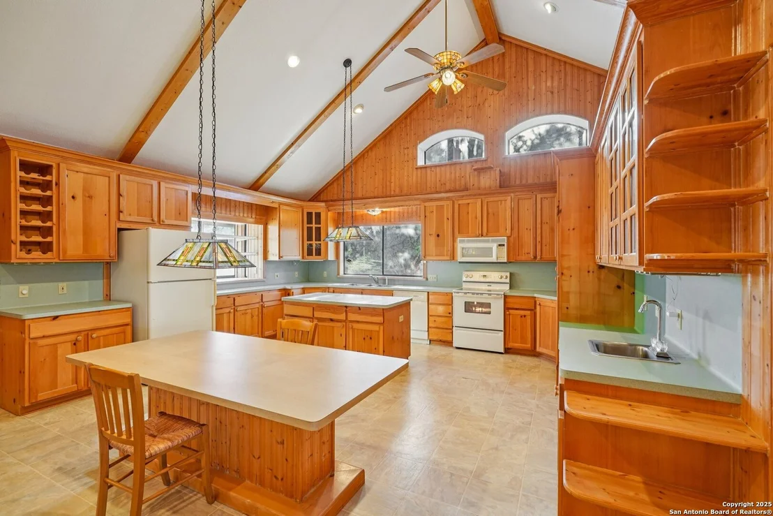 Photo of 230 Cade Loop