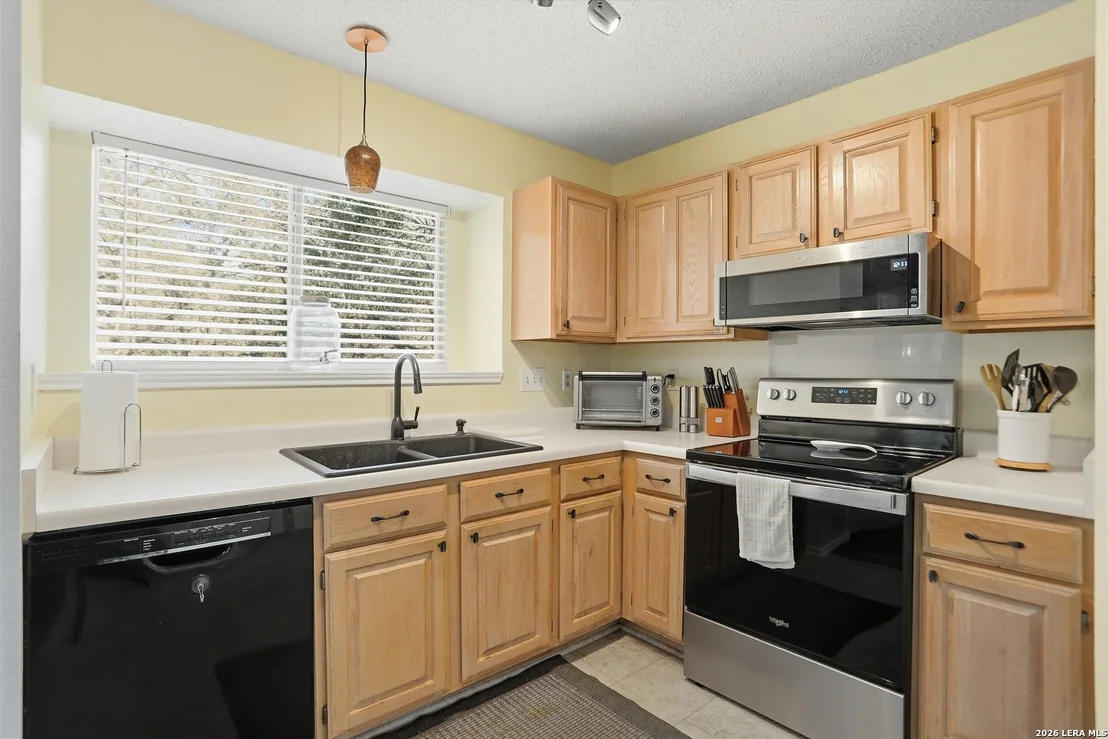 Photo of 6910 Quail Pines