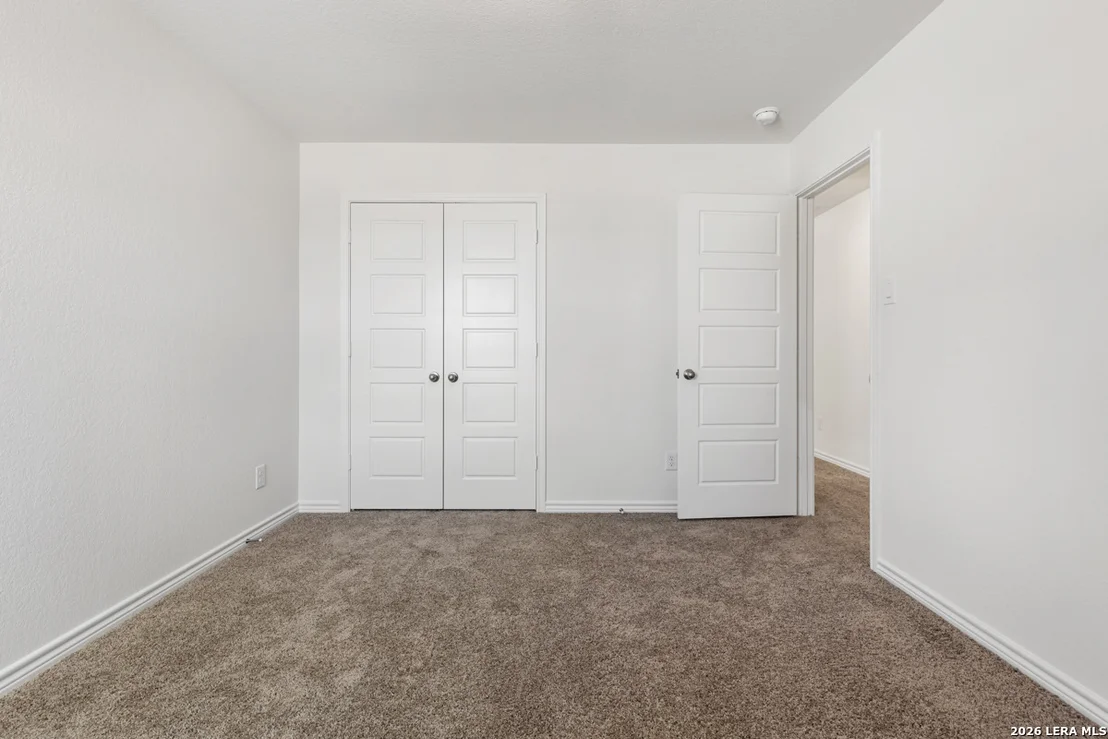 Photo of 13010 JEOPARDY AVENUE