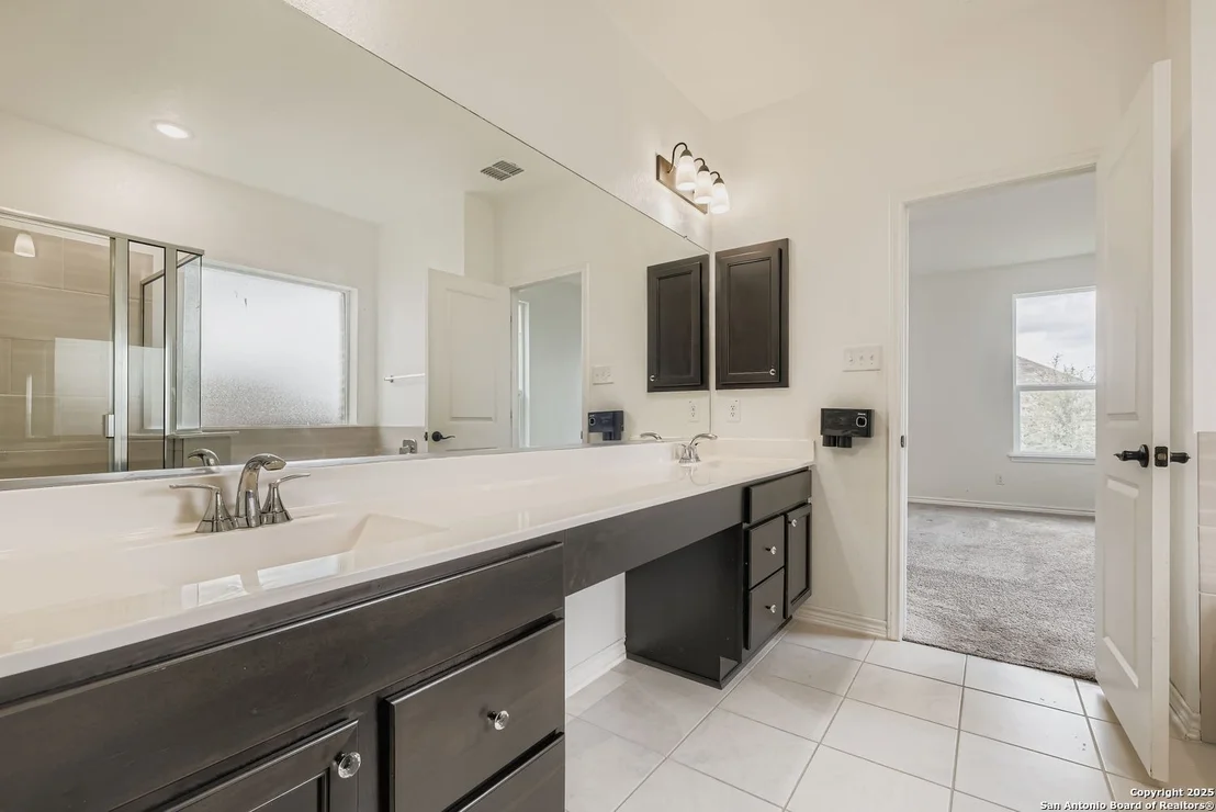Photo of 15323 Danae Bend