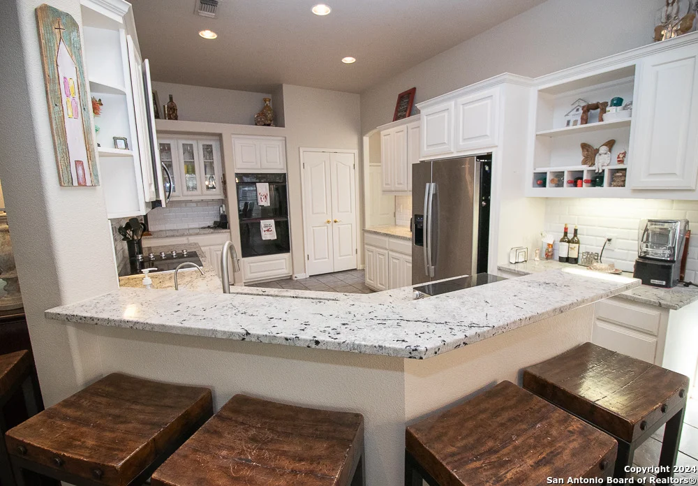 Photo of 8526 FAIRWAY TRACE DR