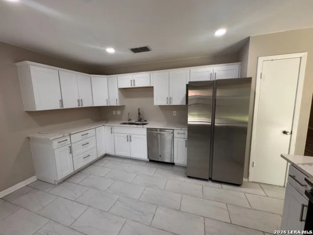 Photo of 9426 Valley Bend