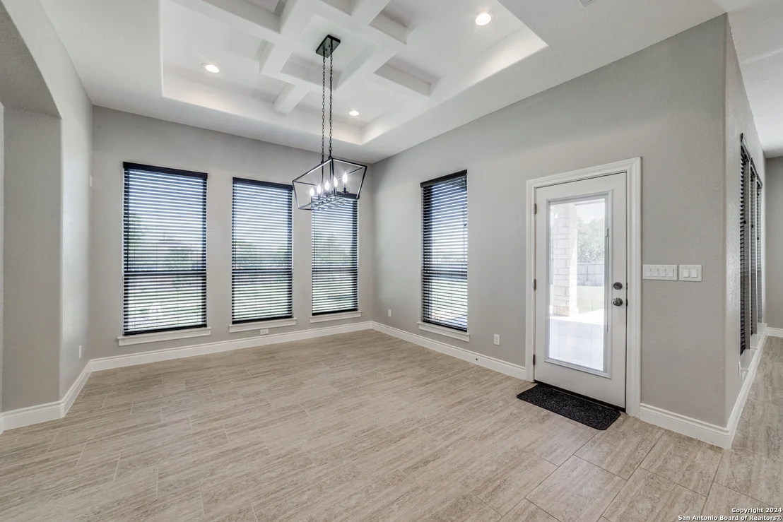 Photo of 712 COUNTY ROAD 3823