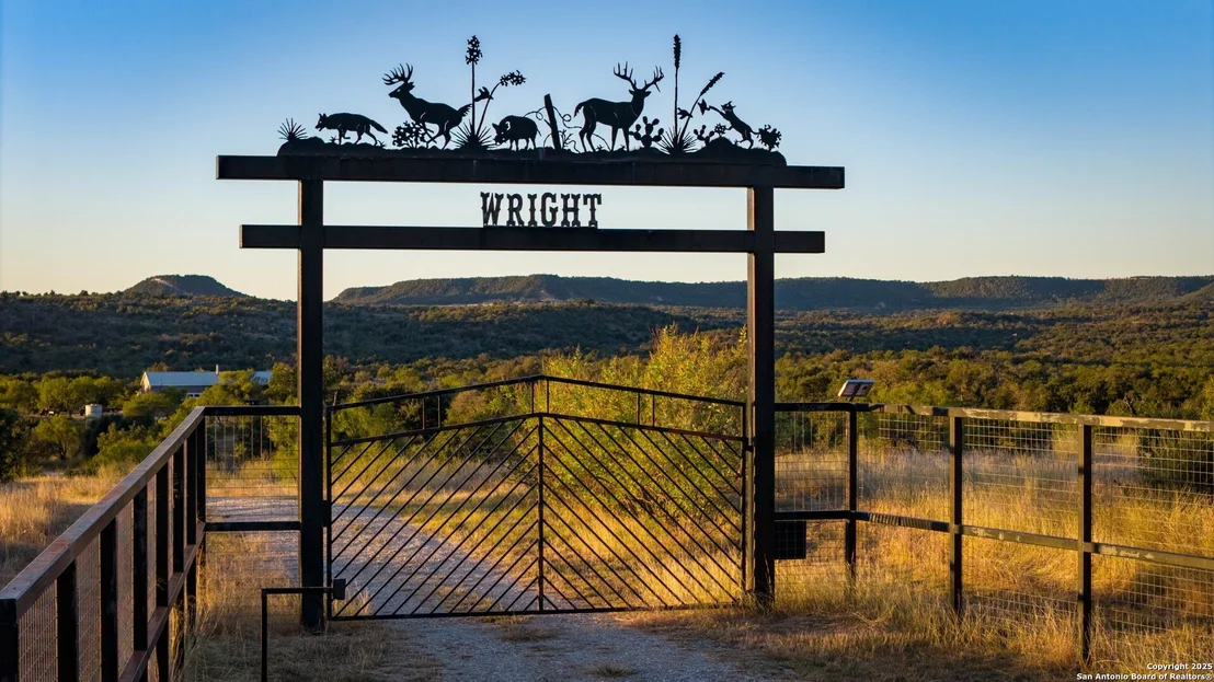 Photo of 7702 ranch road 965