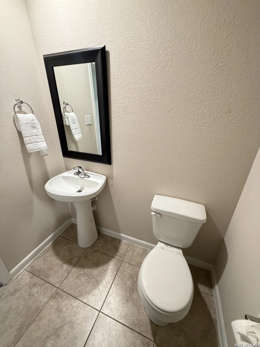 Photo of 810 Retama
