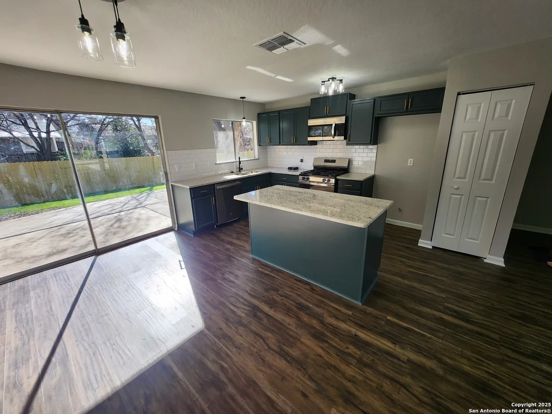 Photo of 5822 VALLEY FORGE AVE