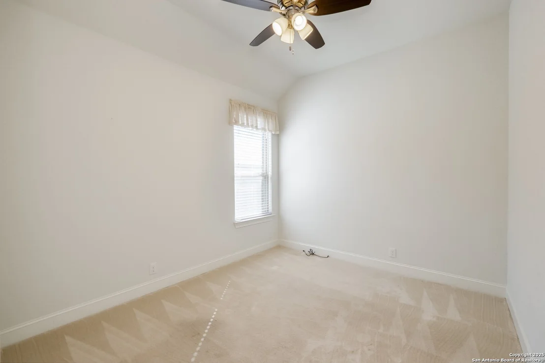 Photo of 1053 Carriage Loop