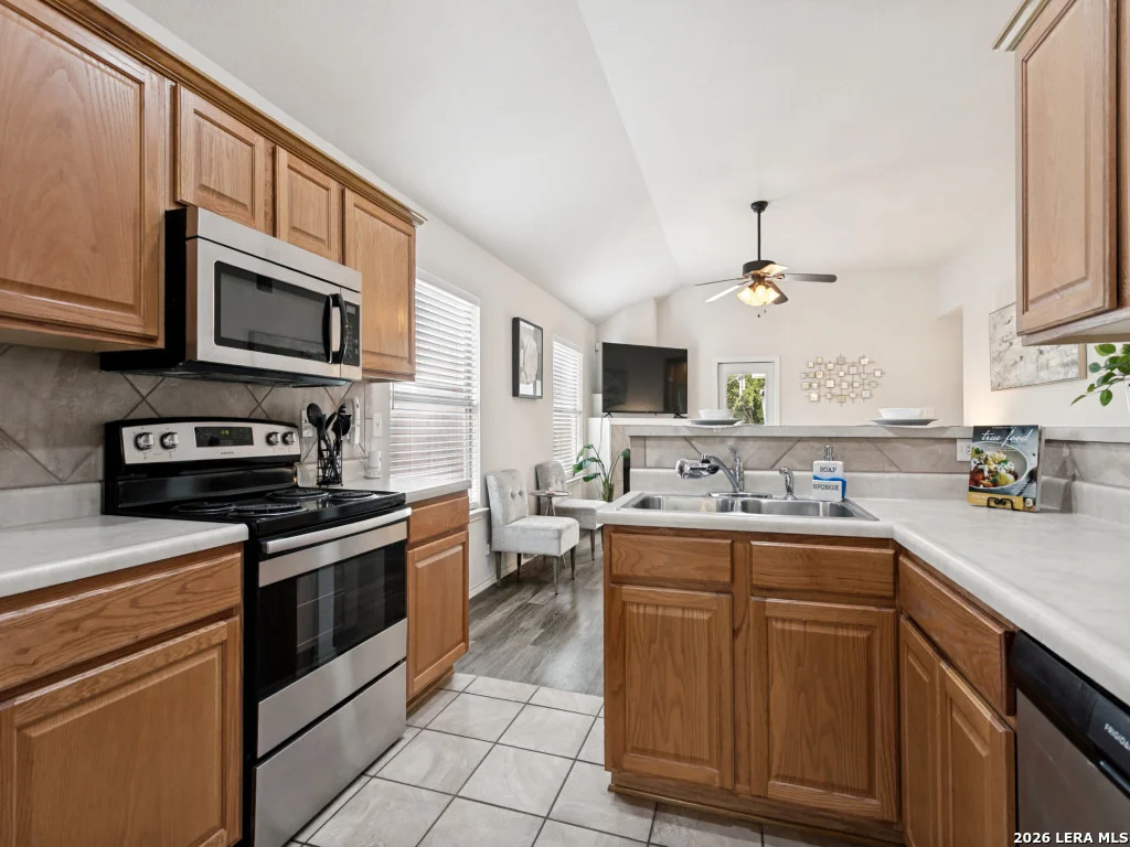 Photo of 11627 WOOD HBR